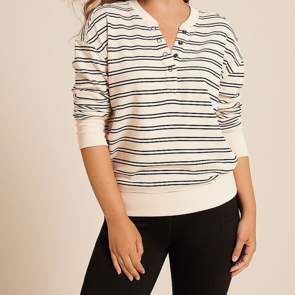 Maurice’s Striped Henley Pullover cream black striped long sleeve top shirt S